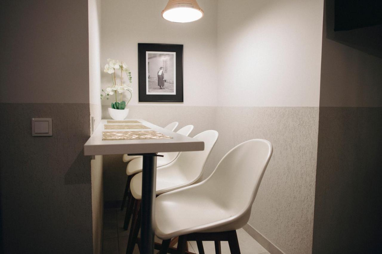 M7 Main Square With Free Parking Friends Escape Apartment Krakow Exterior photo