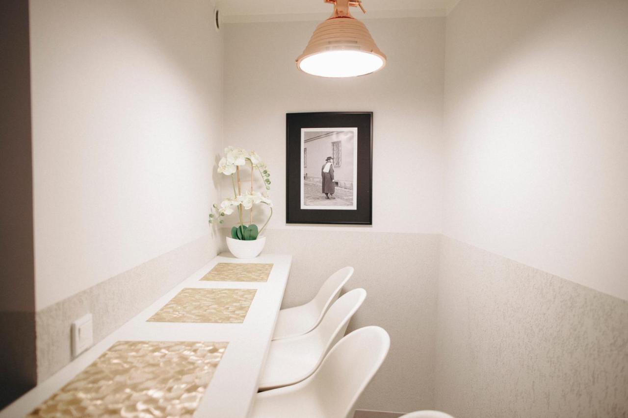 M7 Main Square With Free Parking Friends Escape Apartment Krakow Exterior photo